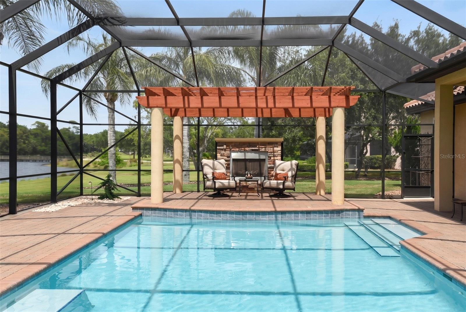 204 WILLOW OAK WAY, PALM COAST, FL, 32137
