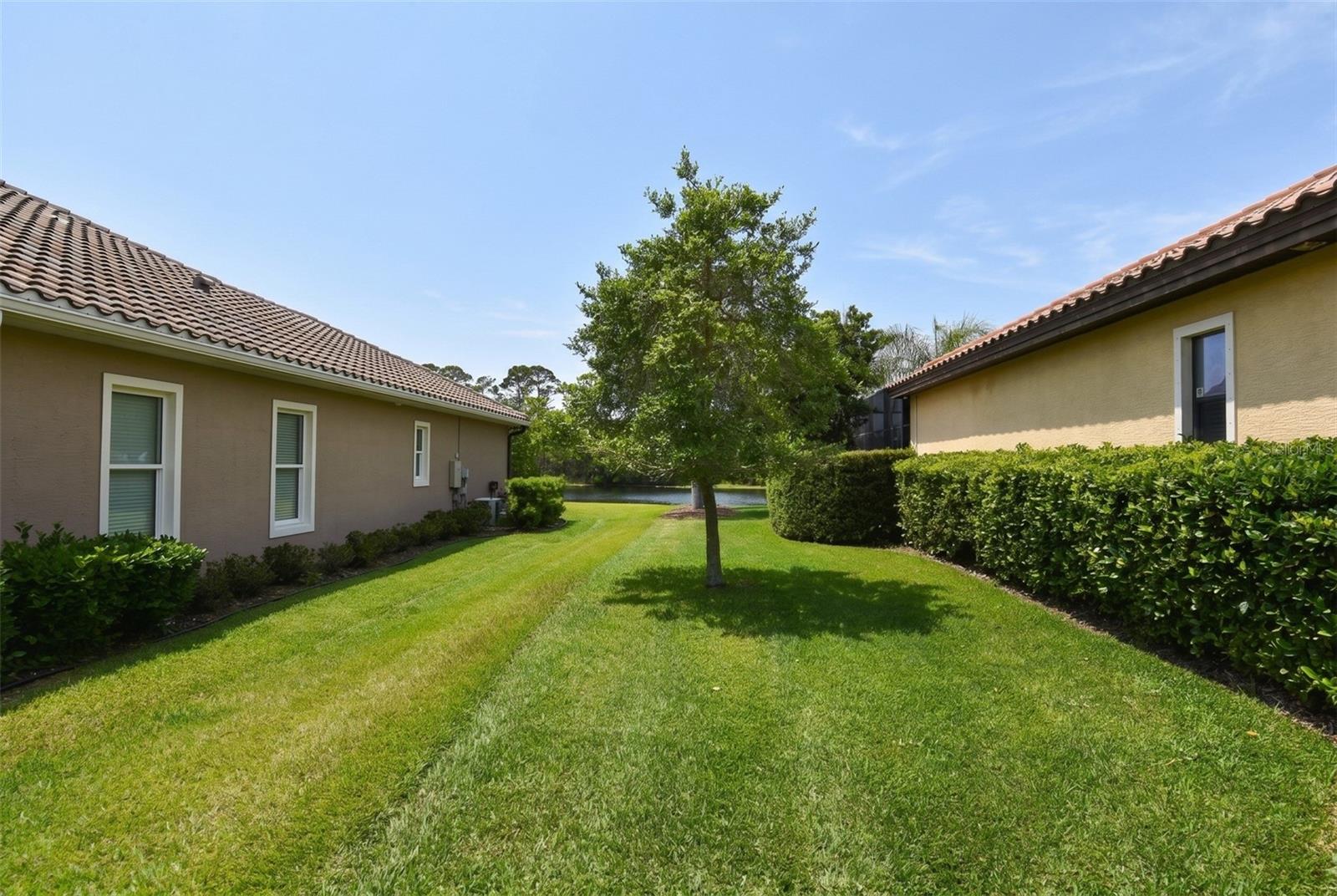 204 WILLOW OAK WAY, PALM COAST, FL, 32137