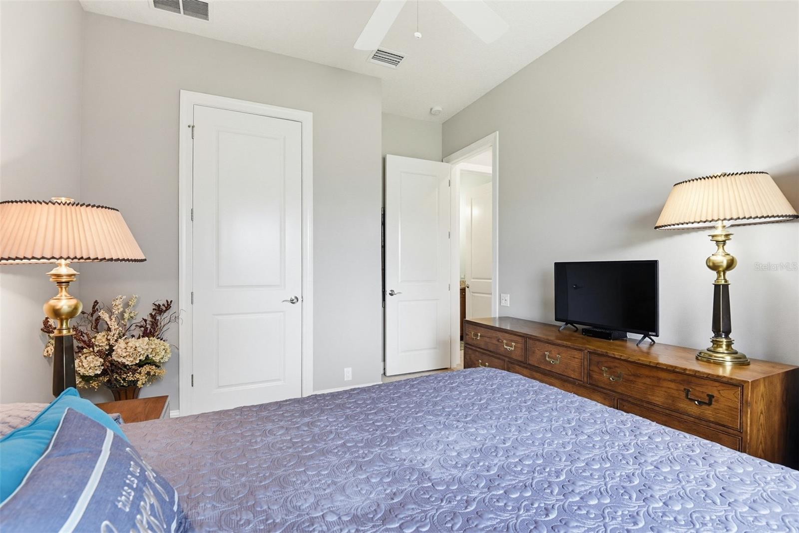 204 WILLOW OAK WAY, PALM COAST, FL, 32137