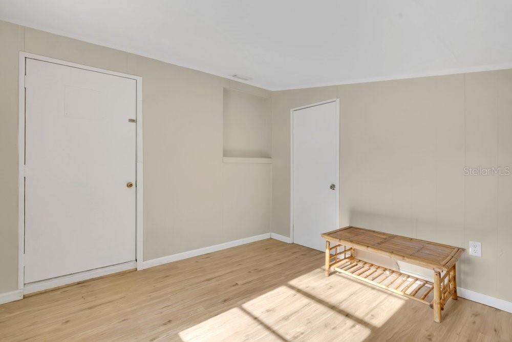 218 DENNIS AVE, WINTER HAVEN, FL, 33880