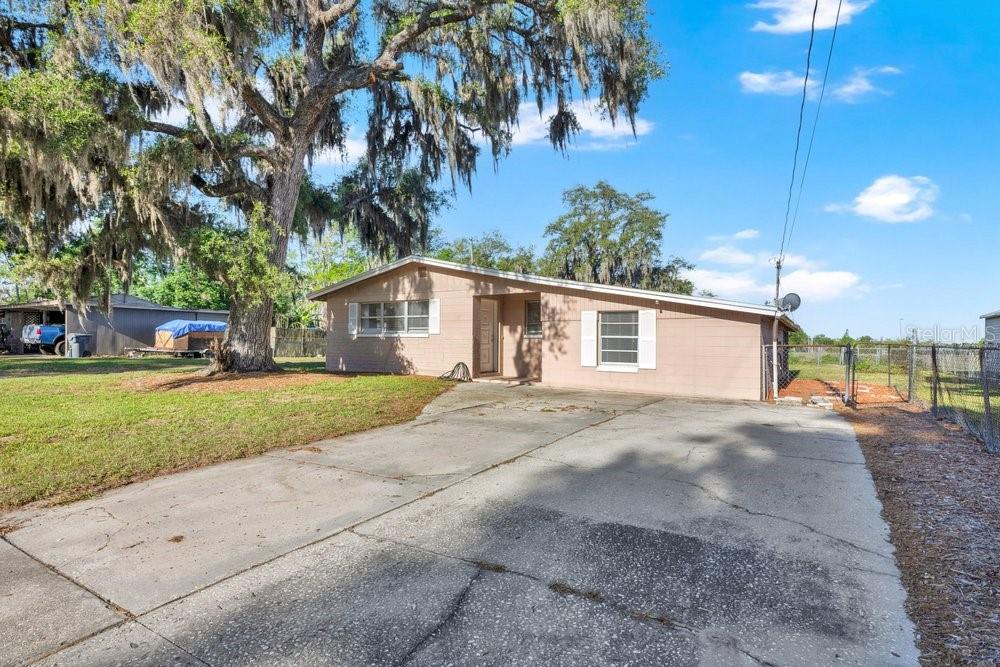 218 DENNIS AVE, WINTER HAVEN, FL, 33880