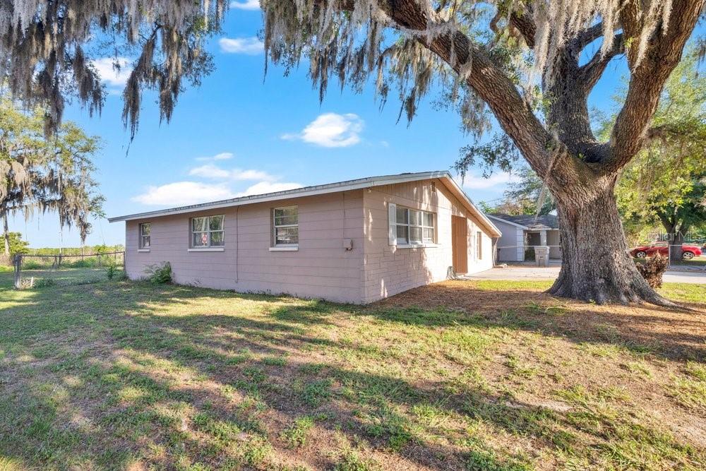 218 DENNIS AVE, WINTER HAVEN, FL, 33880