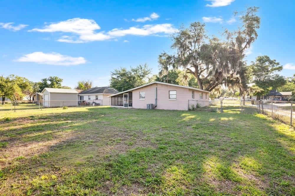 218 DENNIS AVE, WINTER HAVEN, FL, 33880