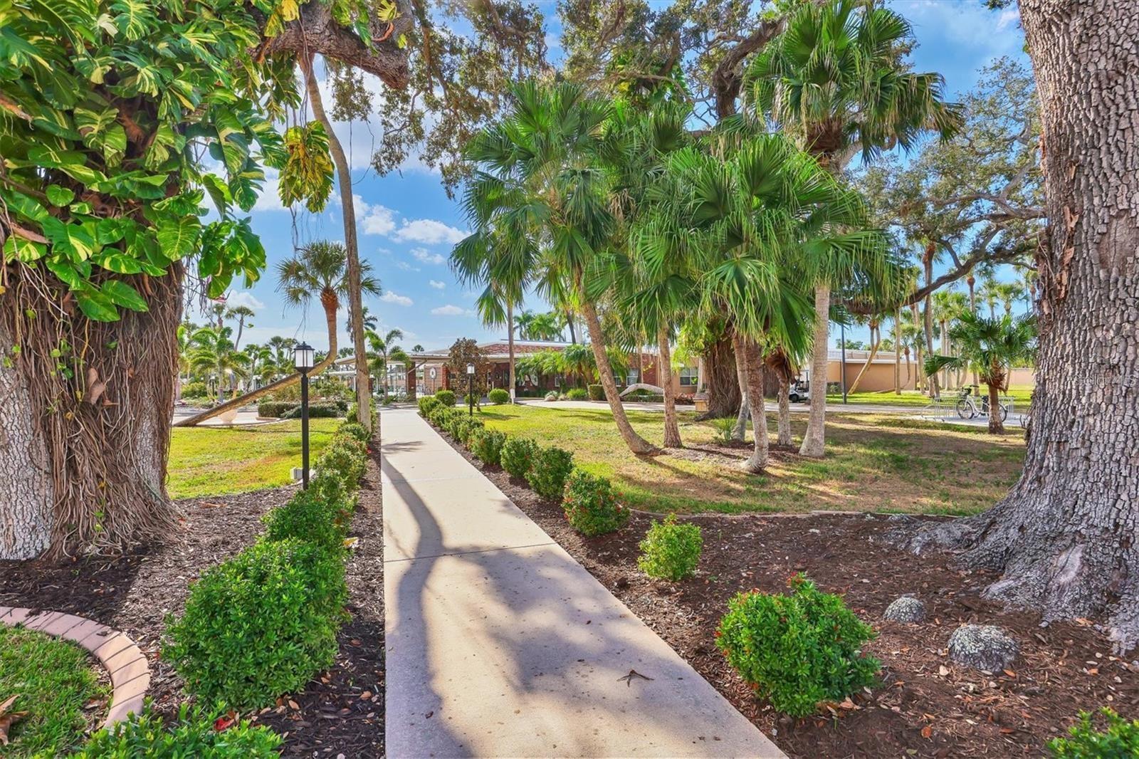 4900 3RD A ST E #613, BRADENTON, FL, 34203