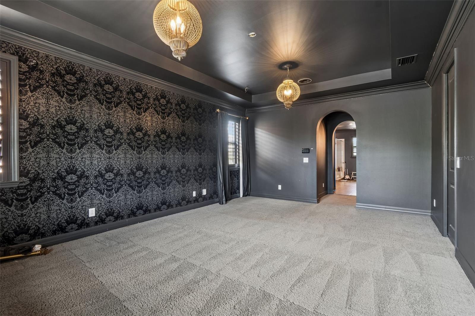 14320 AVON FARMS DR, TAMPA, FL, 33618