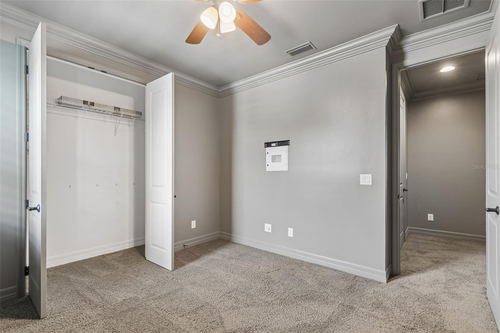 14320 AVON FARMS DR, TAMPA, FL, 33618