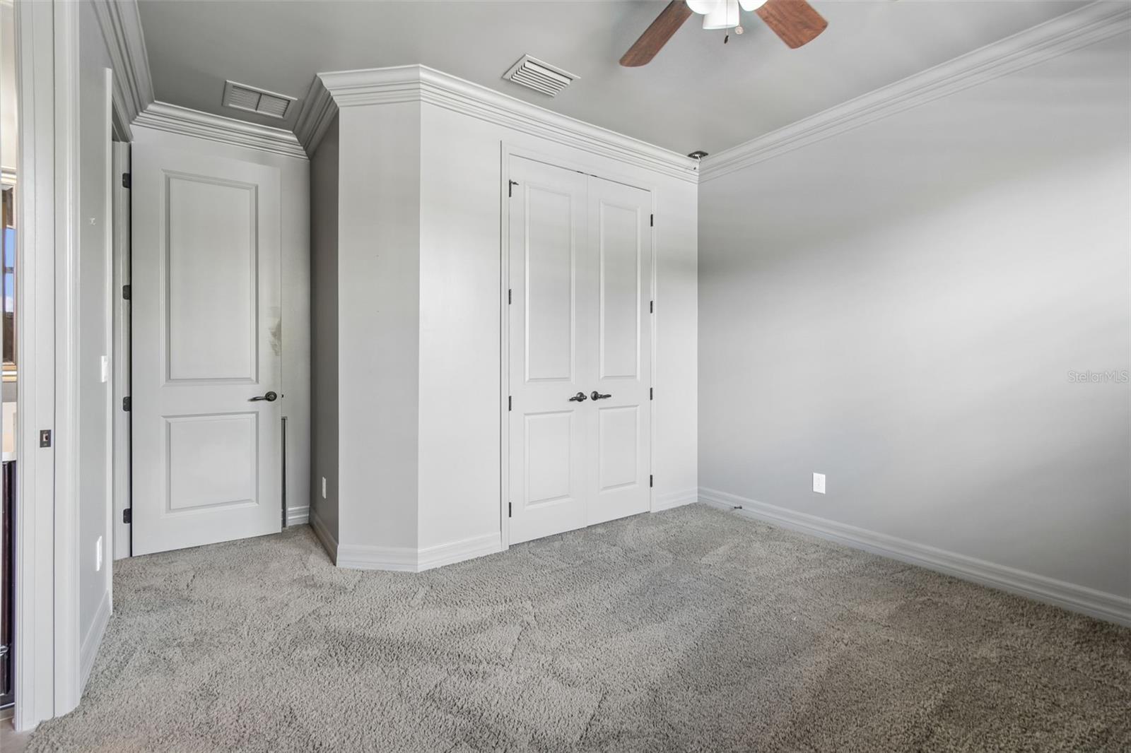 14320 AVON FARMS DR, TAMPA, FL, 33618