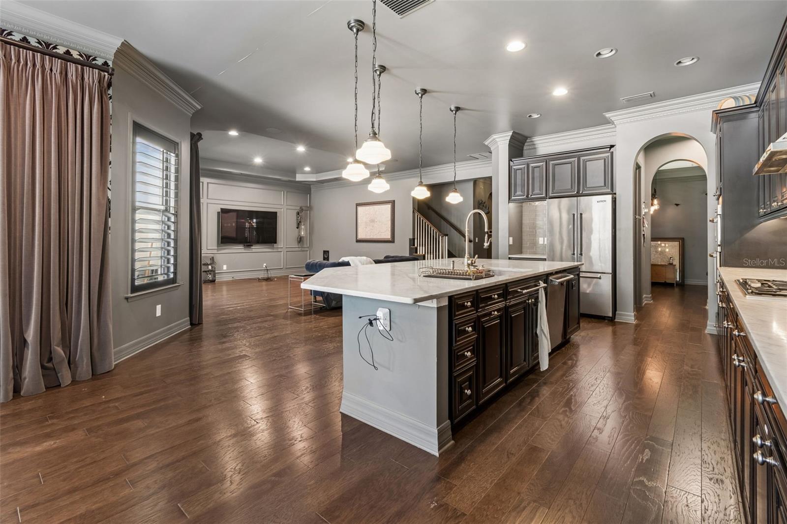 14320 AVON FARMS DR, TAMPA, FL, 33618