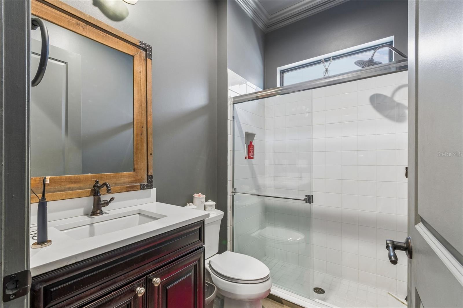 14320 AVON FARMS DR, TAMPA, FL, 33618