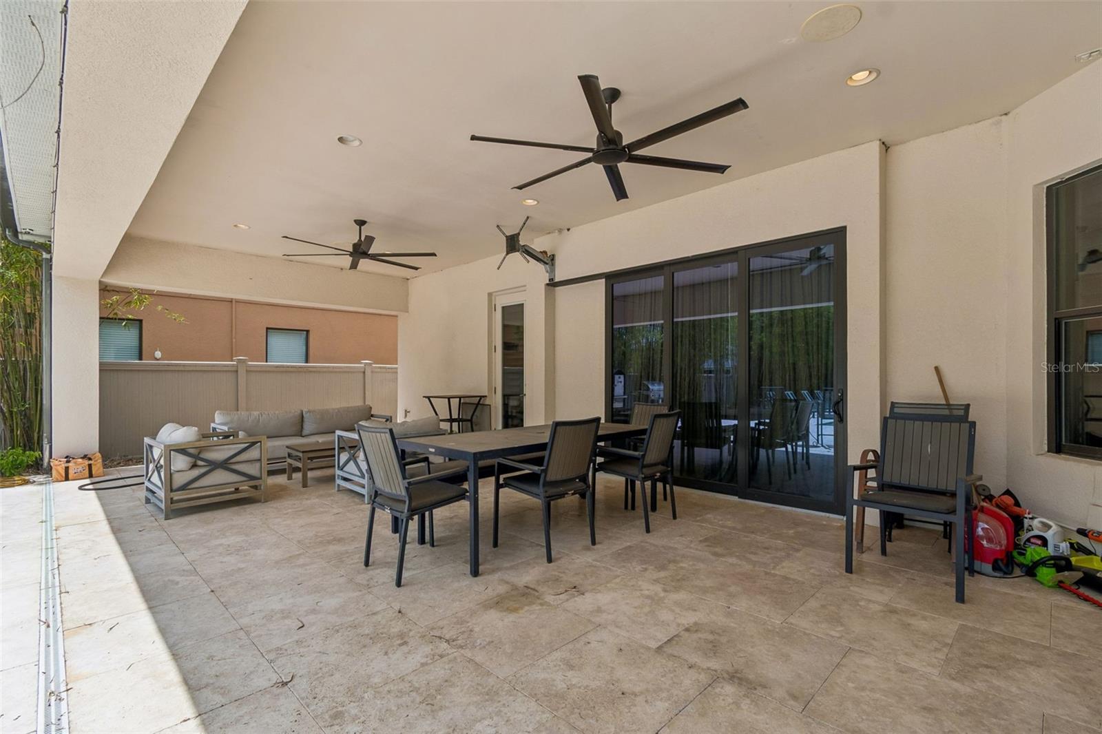 14320 AVON FARMS DR, TAMPA, FL, 33618