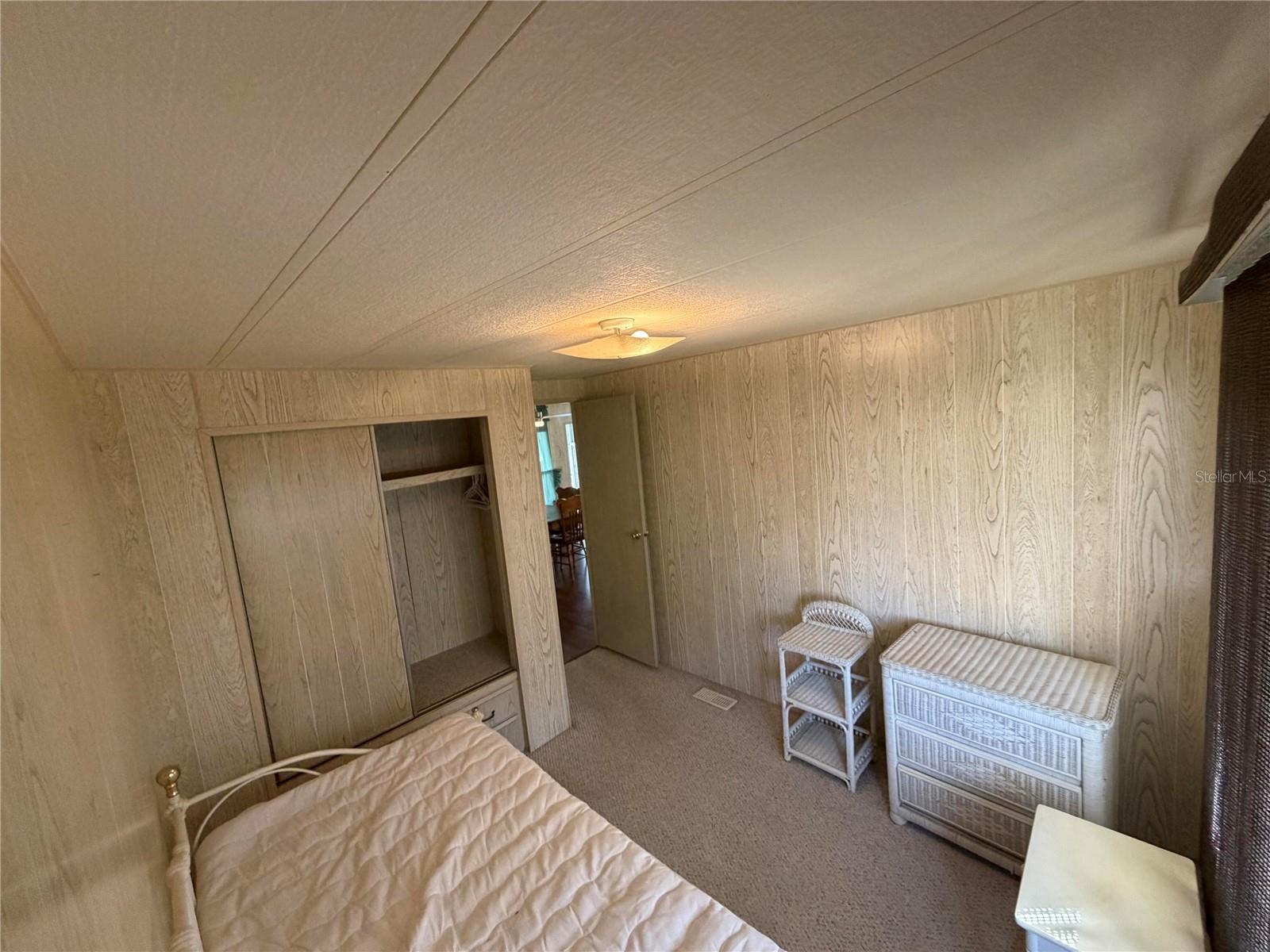 930 TARRSON BLVD, LADY LAKE, FL, 32159