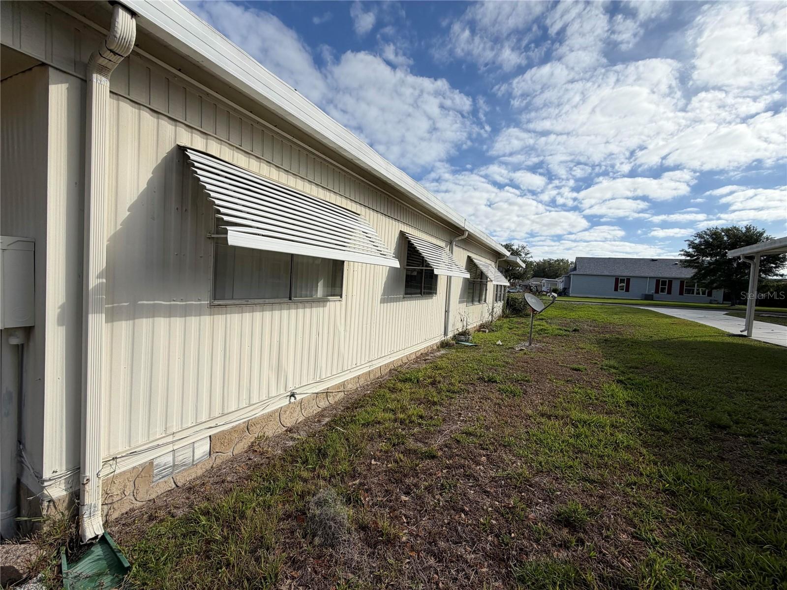 930 TARRSON BLVD, LADY LAKE, FL, 32159