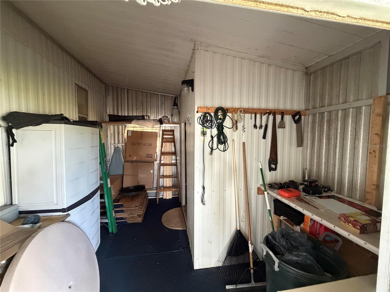 930 TARRSON BLVD, LADY LAKE, FL, 32159