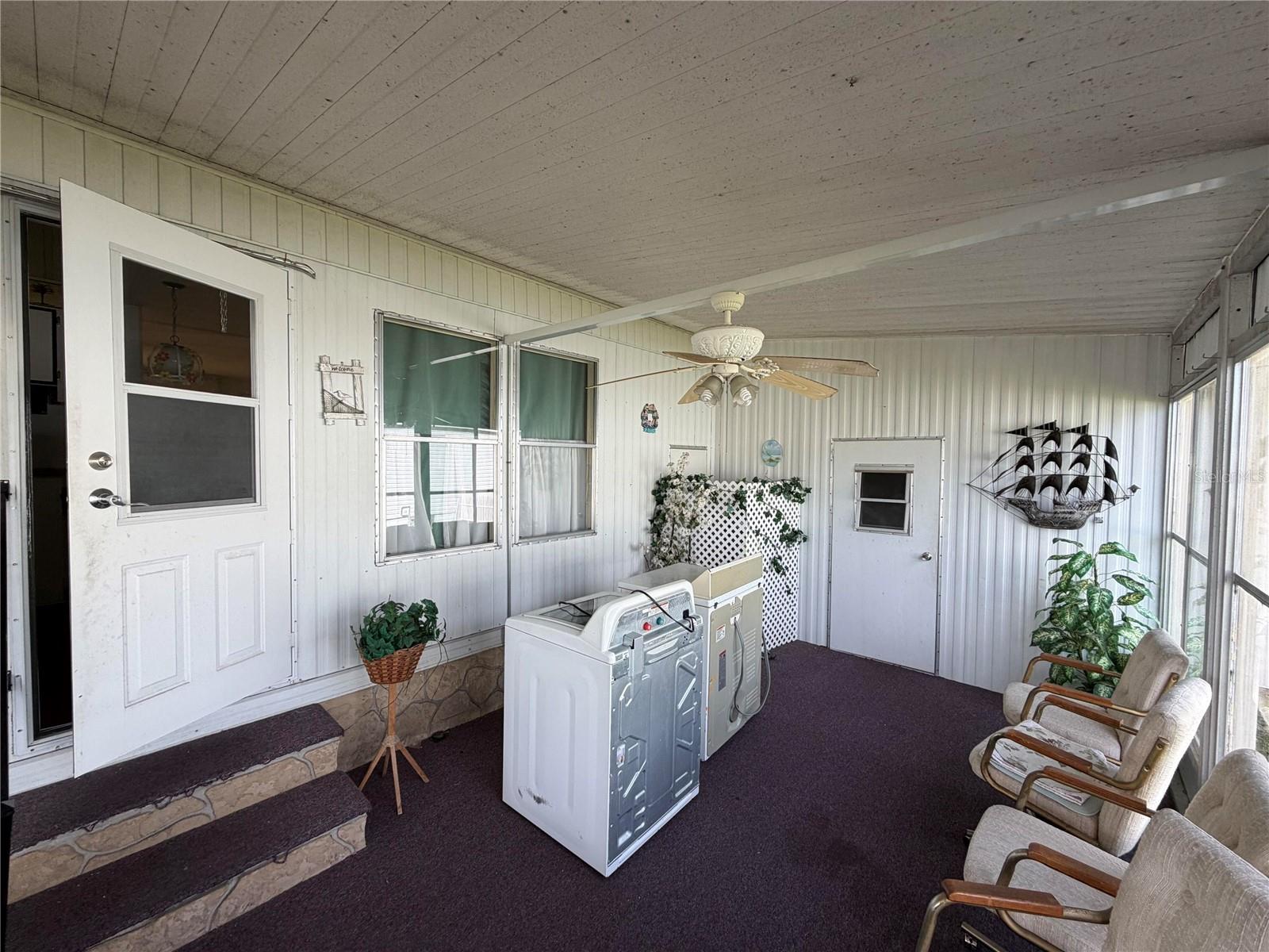 930 TARRSON BLVD, LADY LAKE, FL, 32159