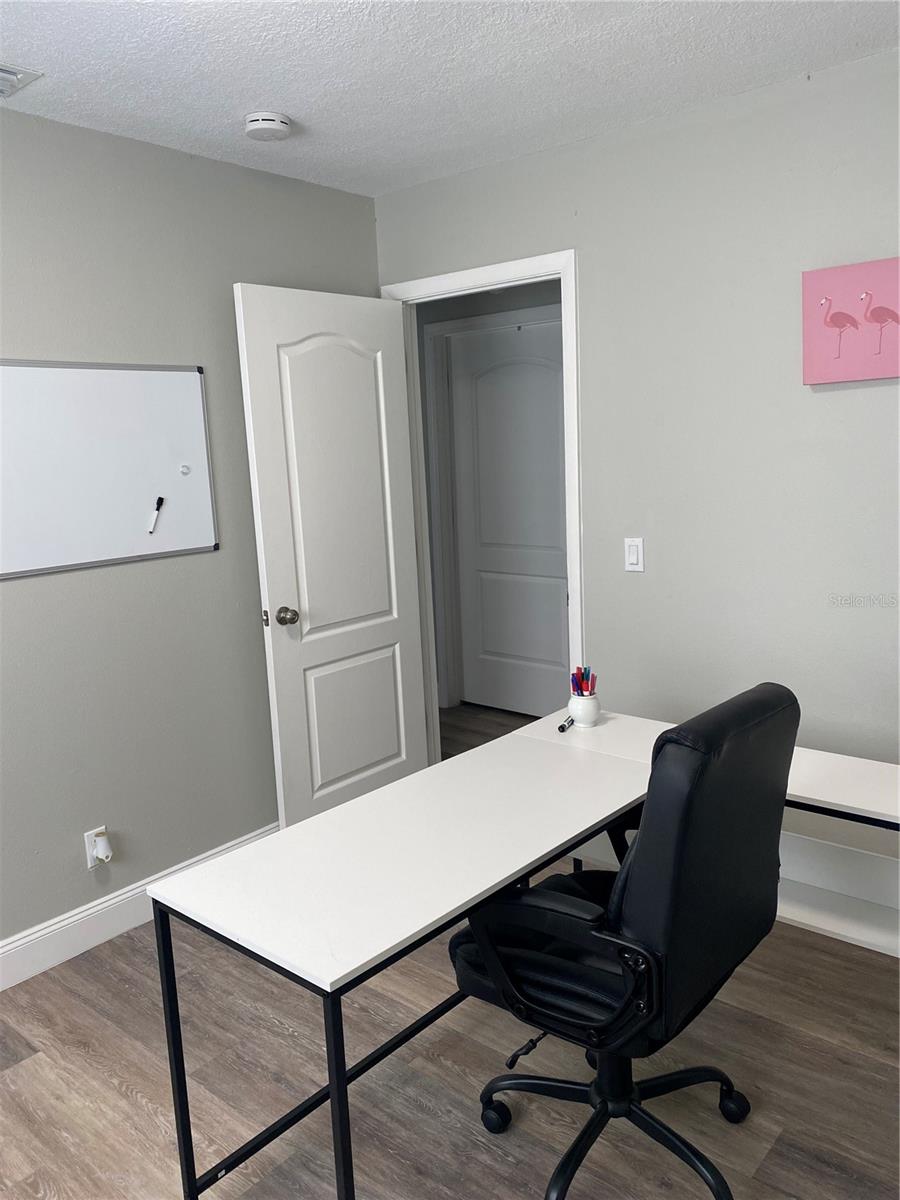 7014 GLENVIEW DR, TAMPA, FL, 33619