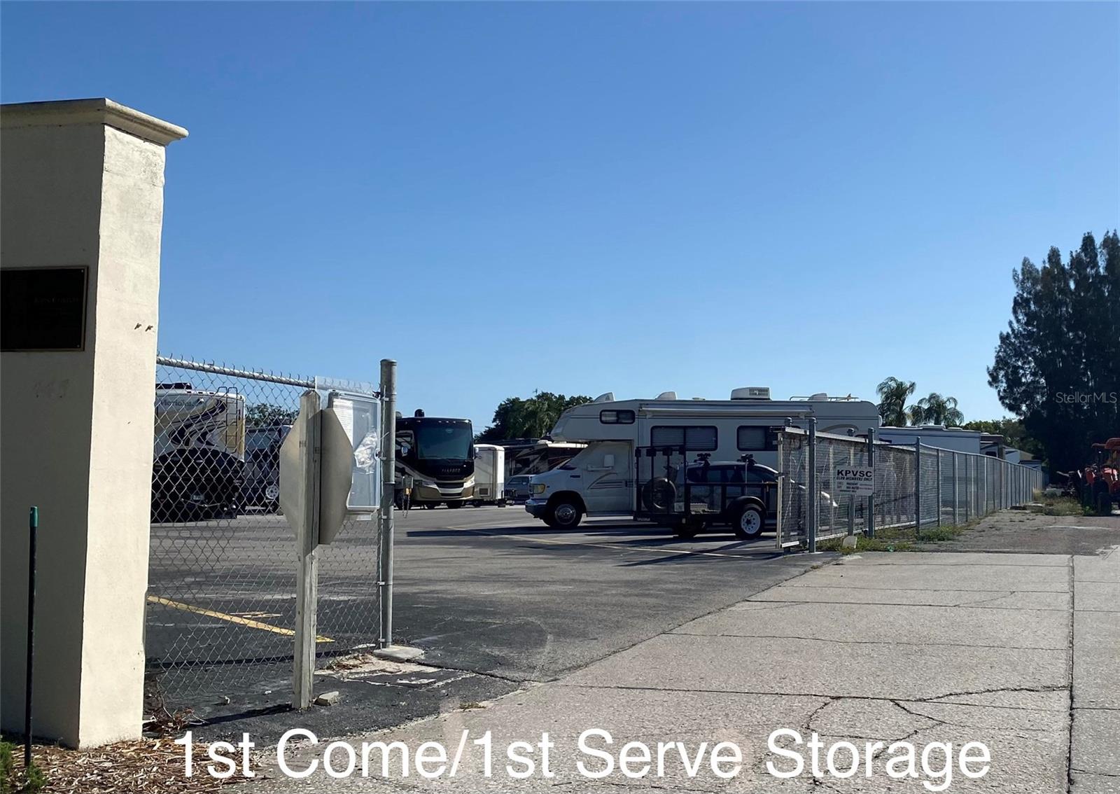 2611 LOCKSLEY ST #250, SUN CITY CENTER, FL, 33573