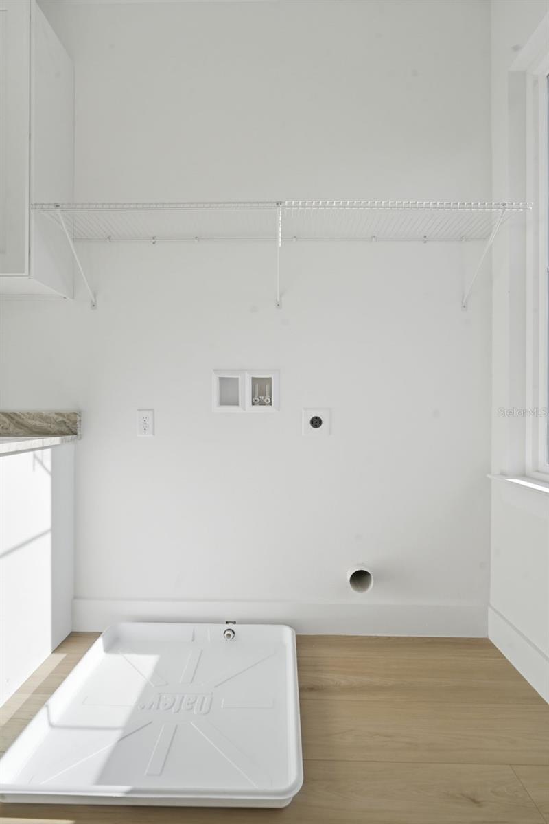 1907 MAE ST, ORLANDO, FL, 32806