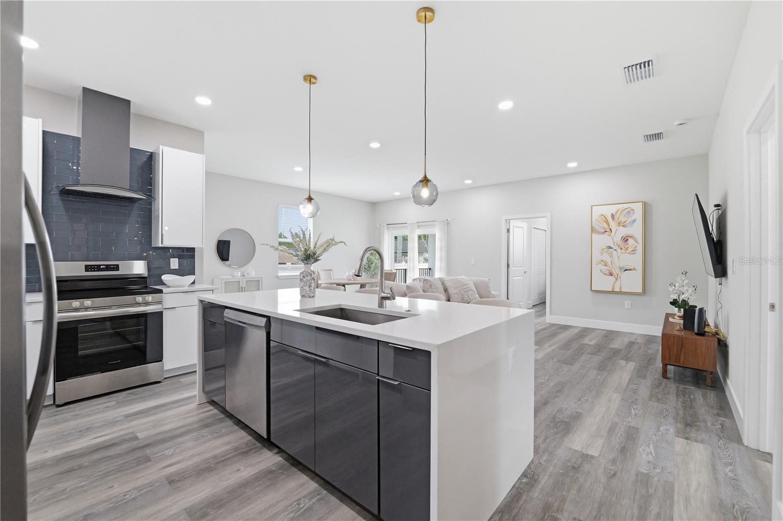 7505 N ROME AVE, TAMPA, FL, 33604