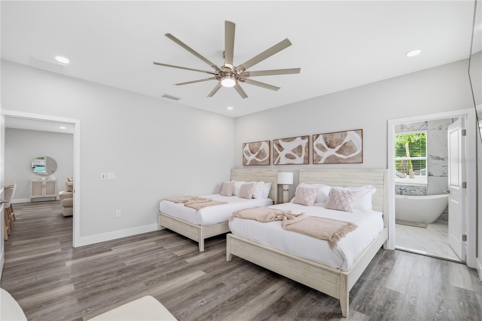 7505 N ROME AVE, TAMPA, FL, 33604