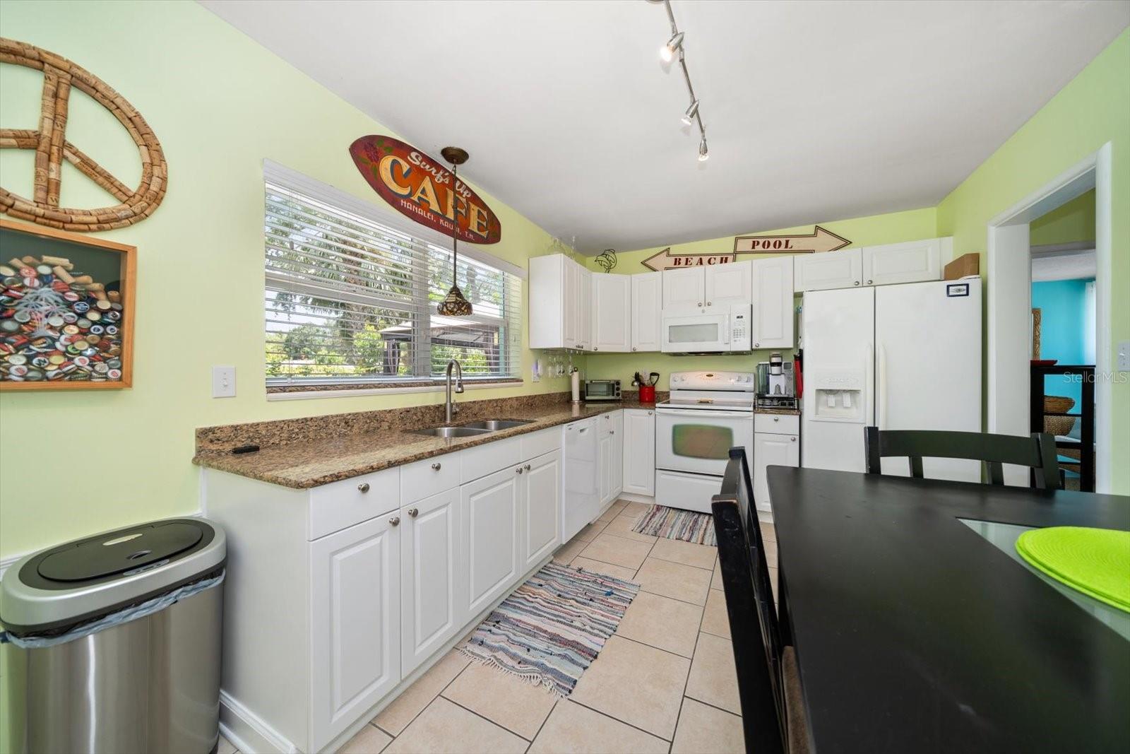 301 CEVERA DR, DUNEDIN, FL, 34698