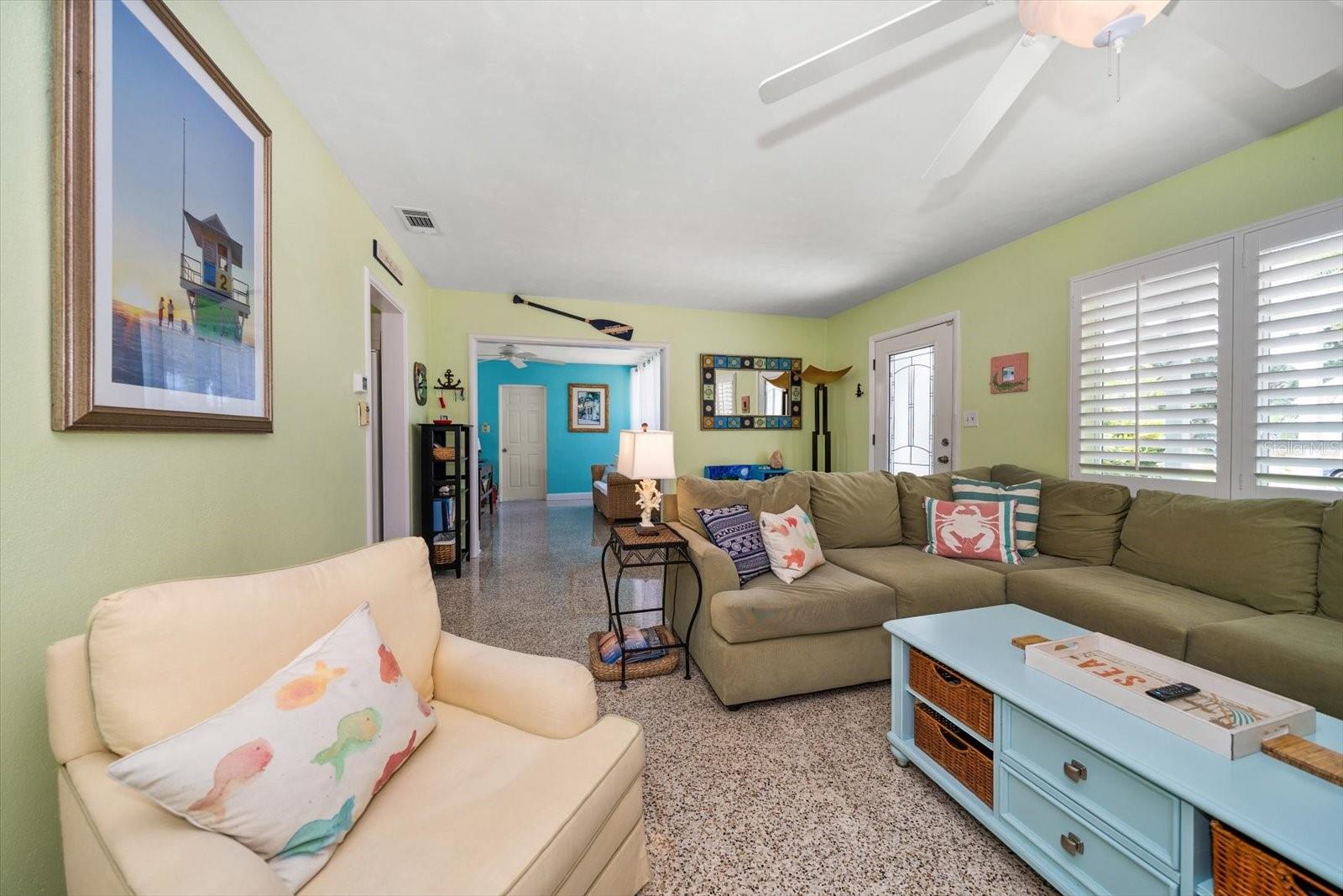 301 CEVERA DR, DUNEDIN, FL, 34698