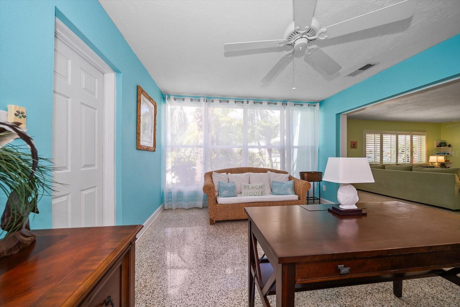 301 CEVERA DR, DUNEDIN, FL, 34698