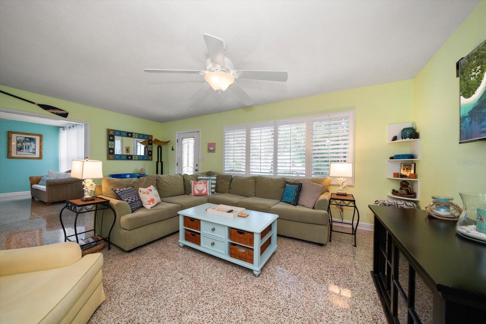 301 CEVERA DR, DUNEDIN, FL, 34698