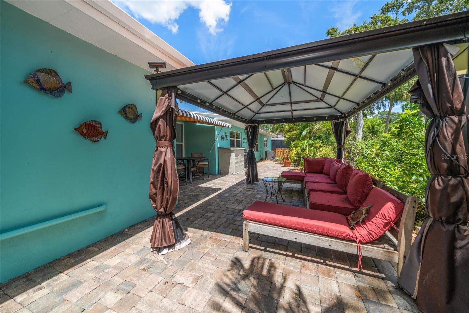 301 CEVERA DR, DUNEDIN, FL, 34698