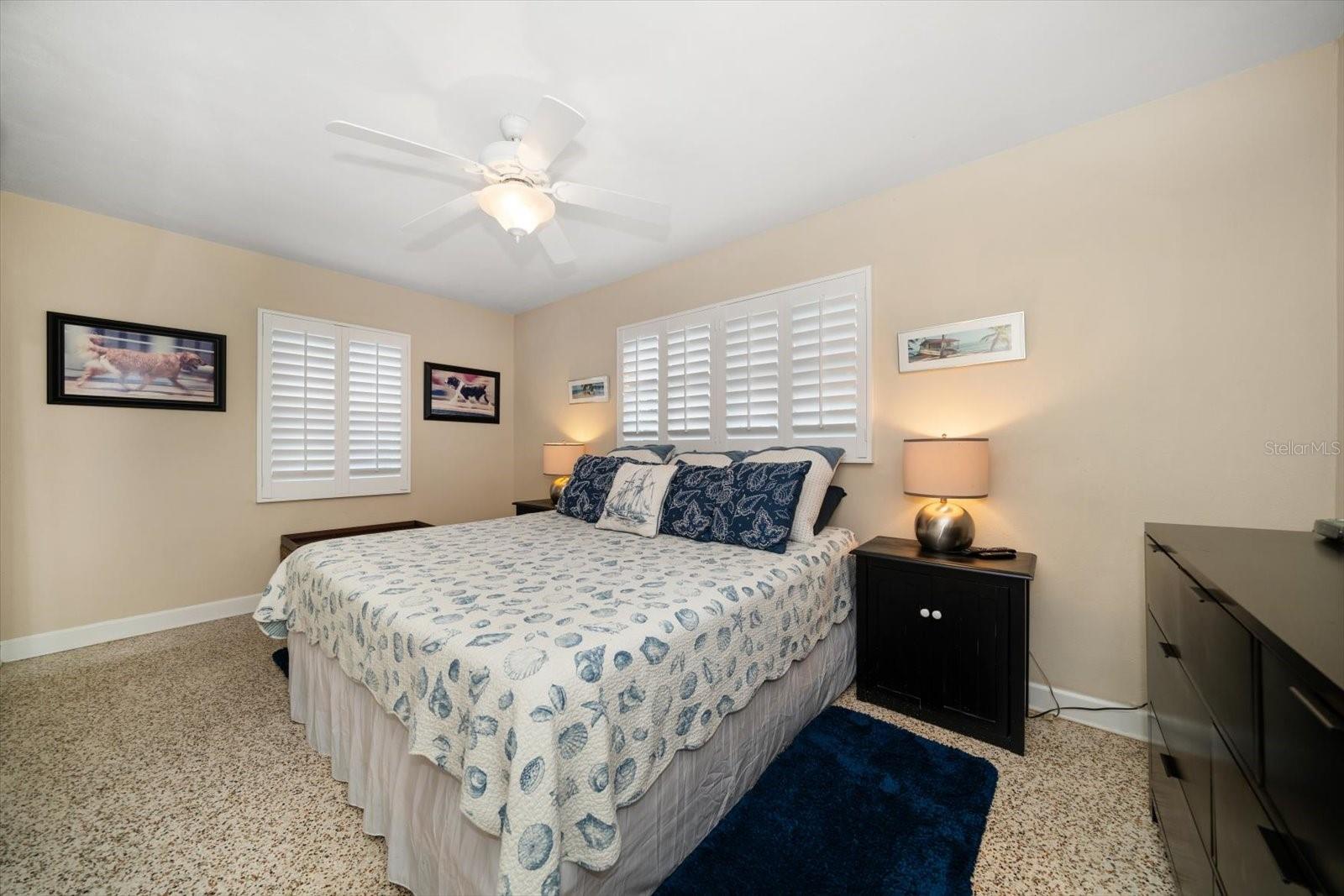 301 CEVERA DR, DUNEDIN, FL, 34698