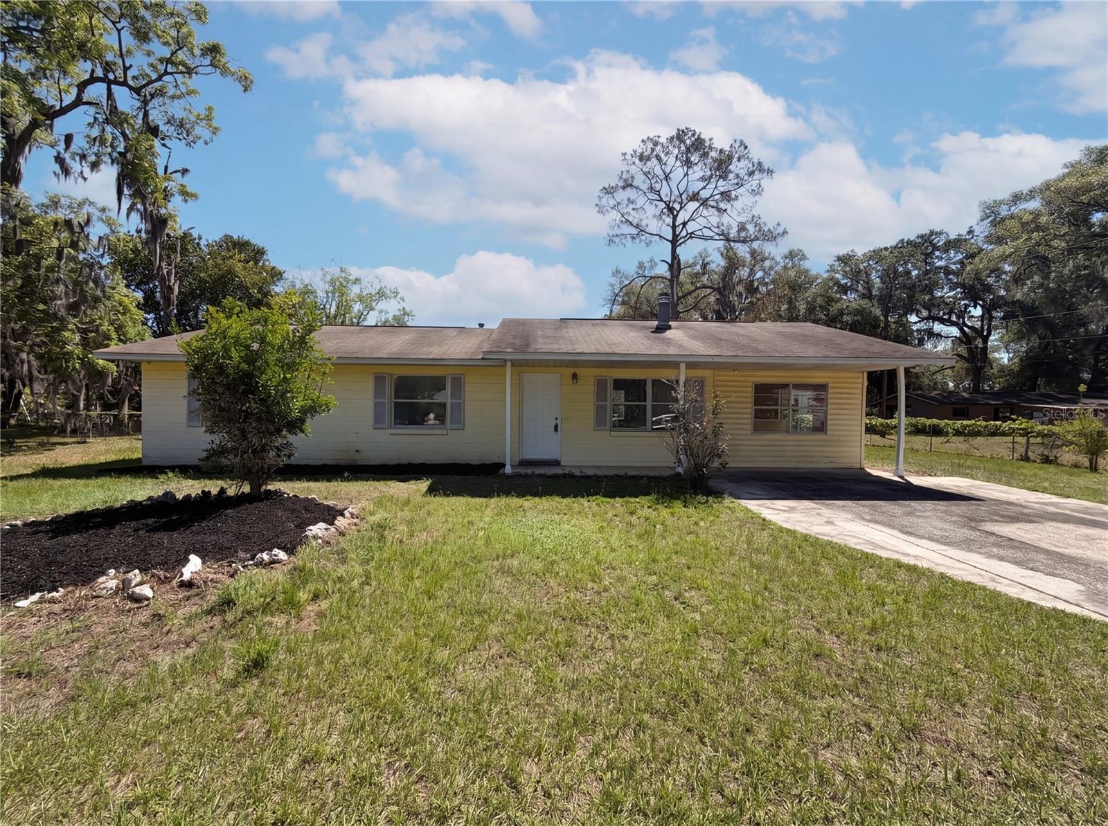 207 NE 3RD TER, WILLISTON, FL, 32696