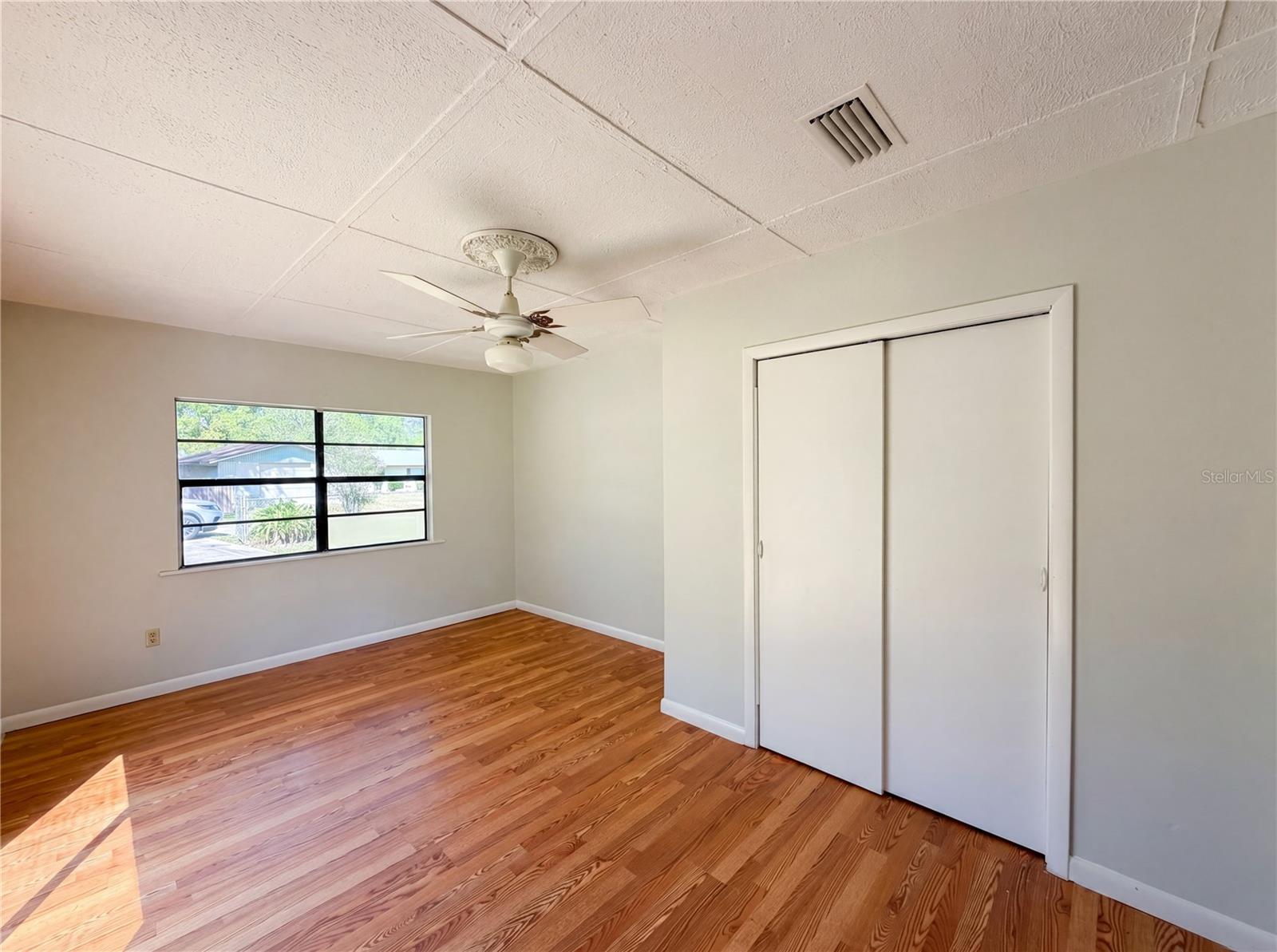 207 NE 3RD TER, WILLISTON, FL, 32696