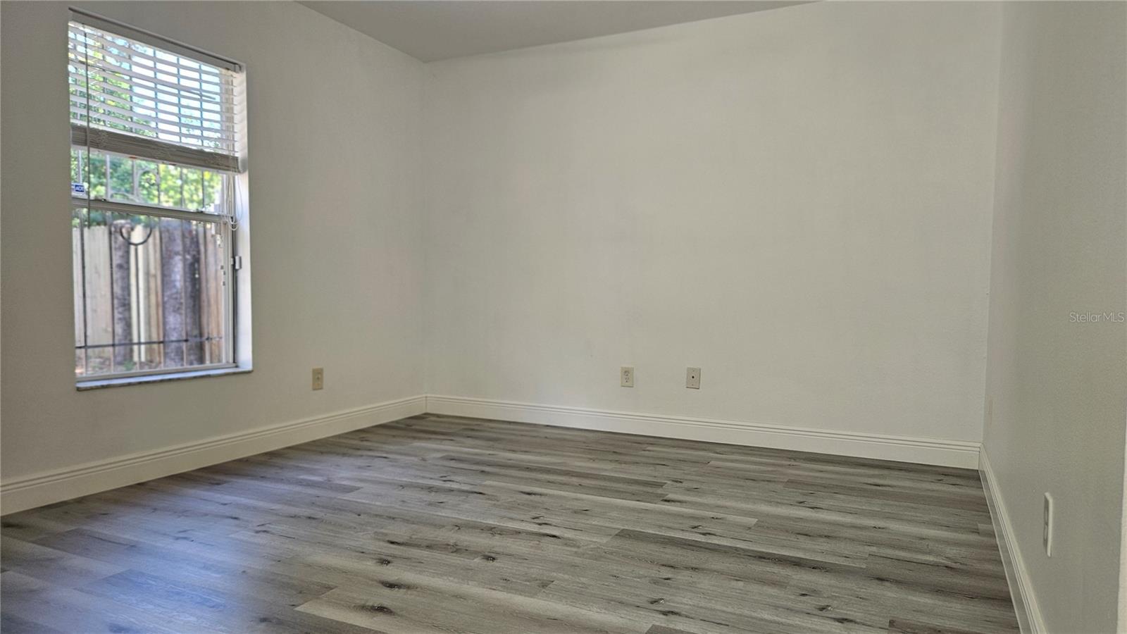 8725 N 13TH ST, TAMPA, FL, 33604