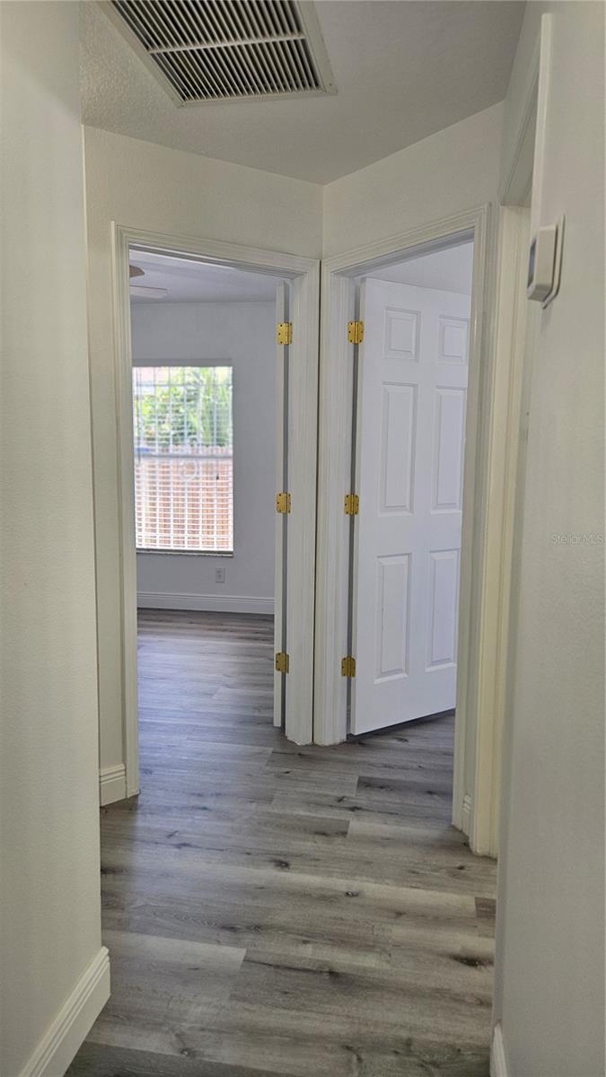 8725 N 13TH ST, TAMPA, FL, 33604