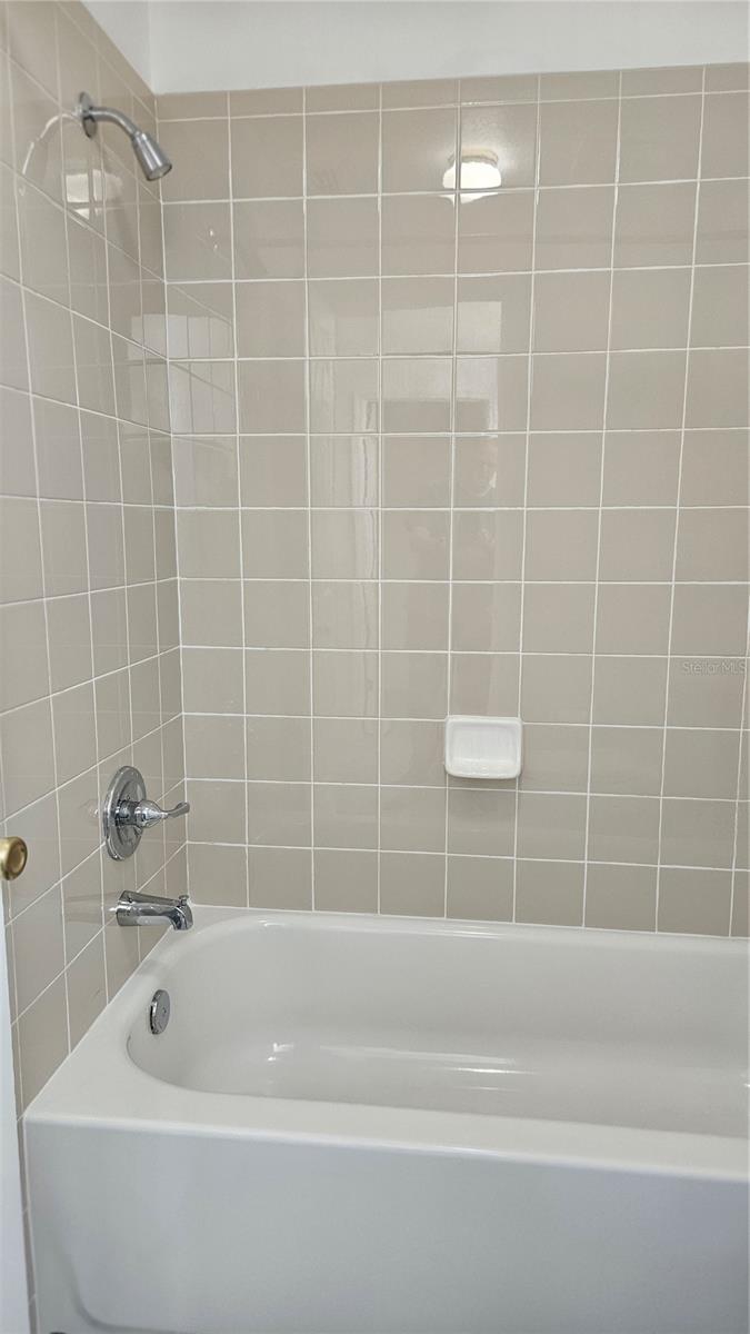 8725 N 13TH ST, TAMPA, FL, 33604