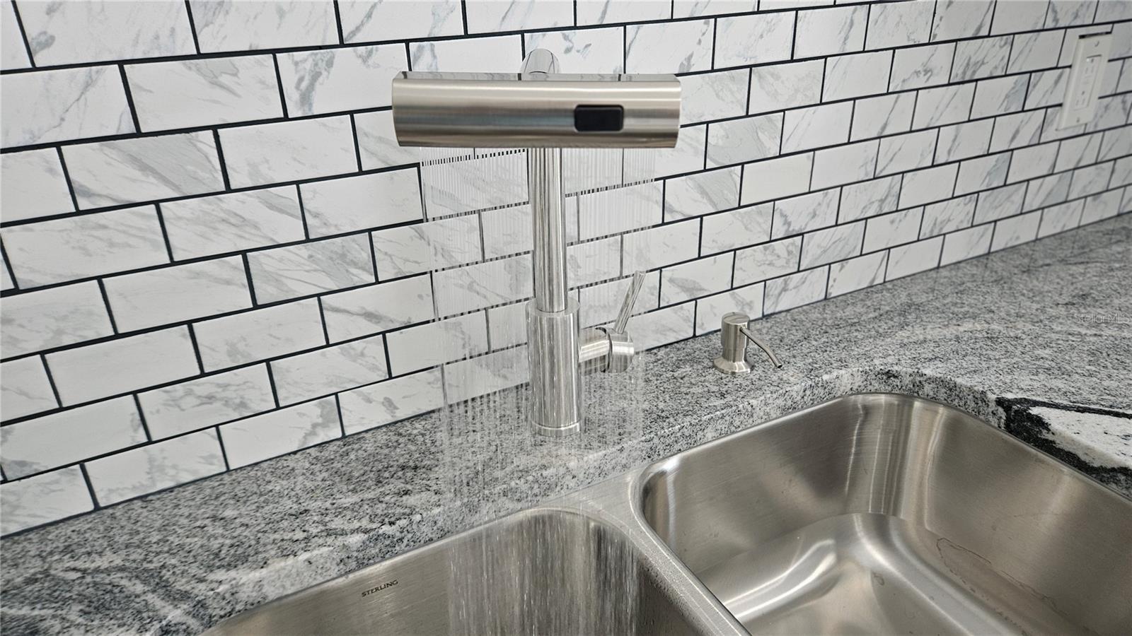 8725 N 13TH ST, TAMPA, FL, 33604