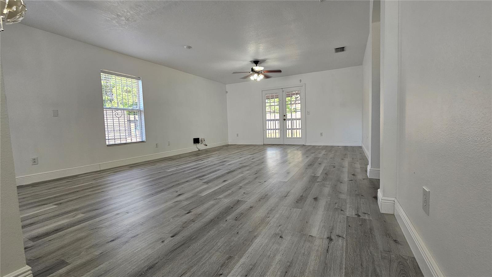 8725 N 13TH ST, TAMPA, FL, 33604