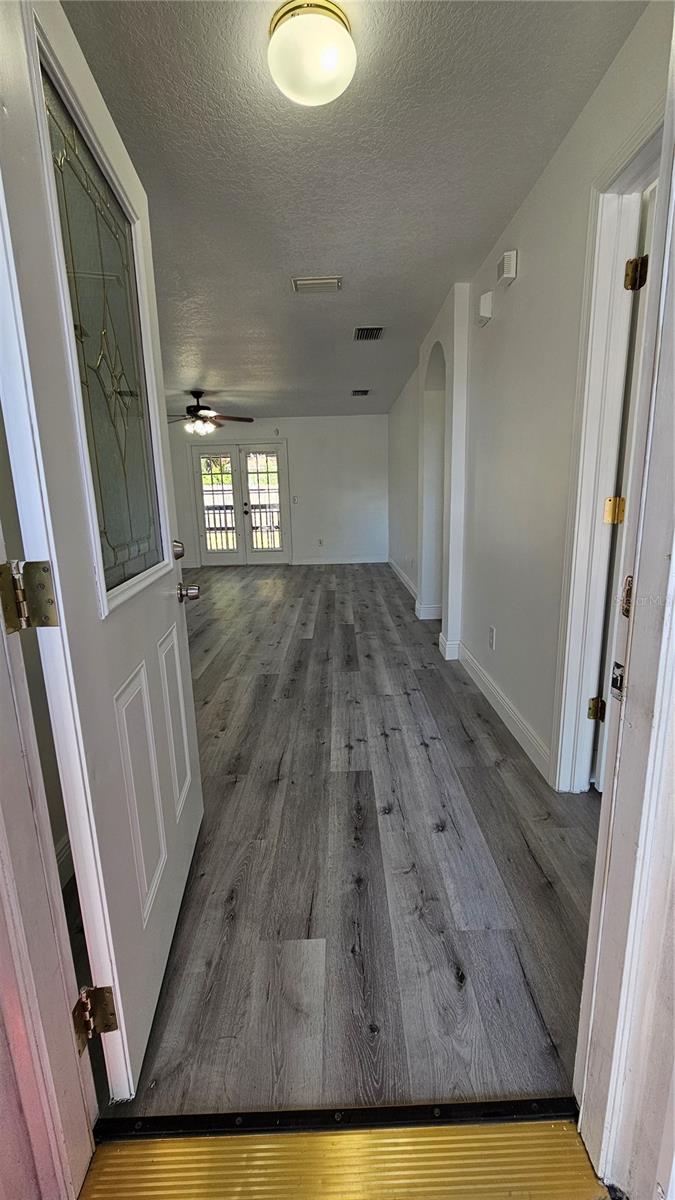 8725 N 13TH ST, TAMPA, FL, 33604