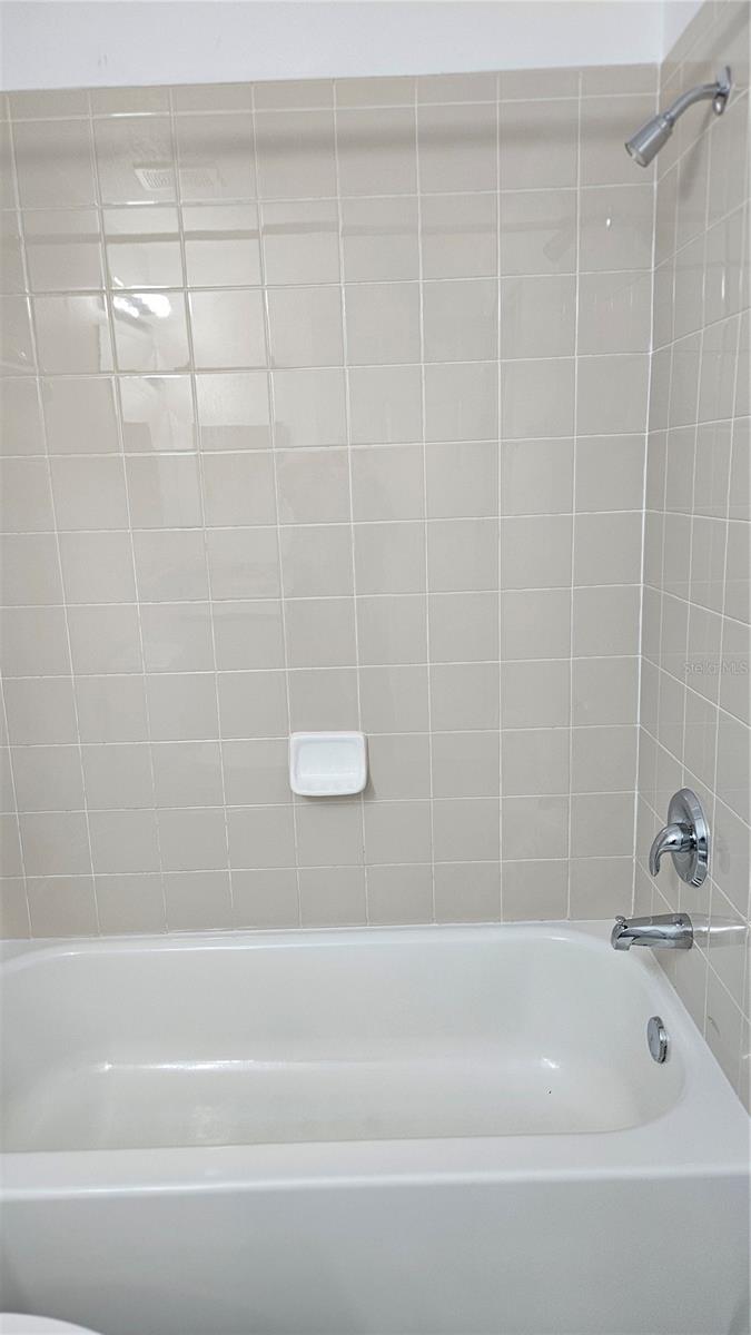 8725 N 13TH ST, TAMPA, FL, 33604