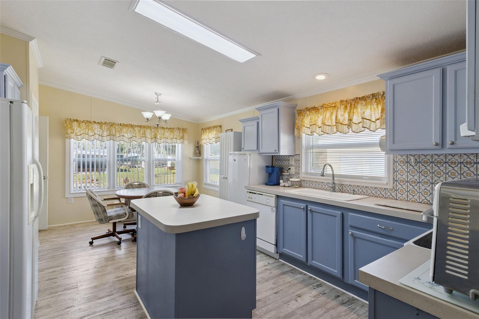 3100 MARK LN, LAKE WALES, FL, 33898