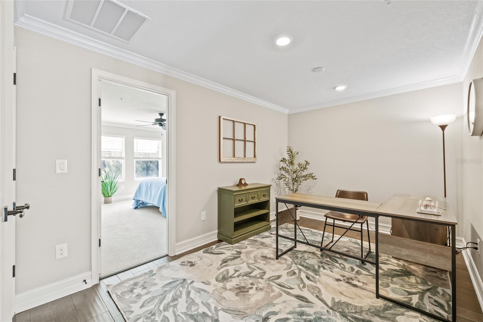 4931 W PAUL AVE #5, TAMPA, FL, 33611