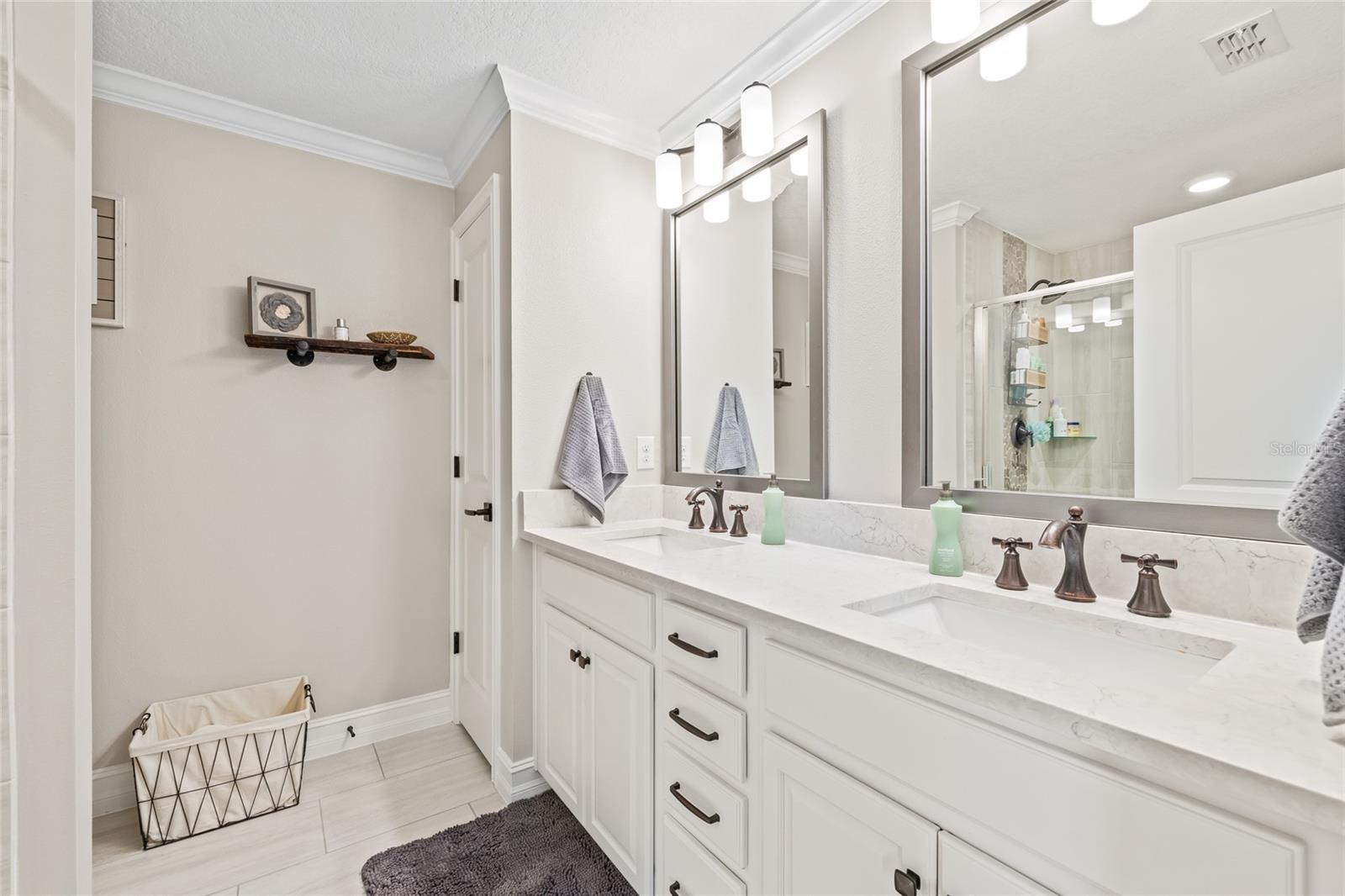 4931 W PAUL AVE #5, TAMPA, FL, 33611