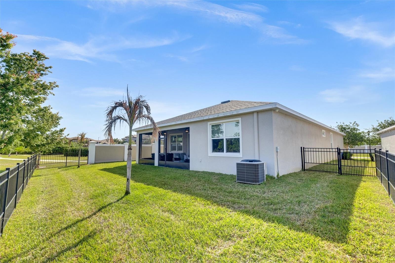 11925 CROSS VINE DR, RIVERVIEW, FL, 33579