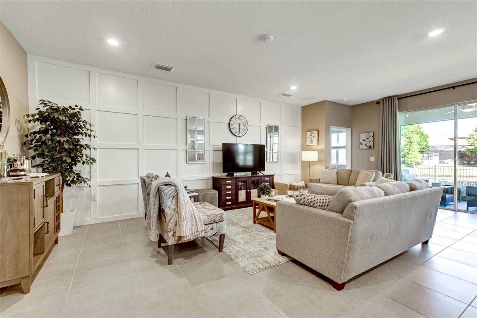 11925 CROSS VINE DR, RIVERVIEW, FL, 33579