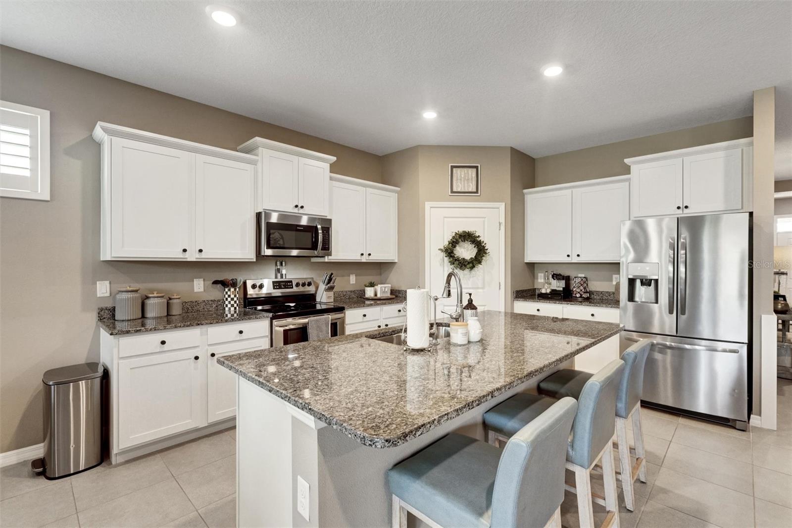 11925 CROSS VINE DR, RIVERVIEW, FL, 33579