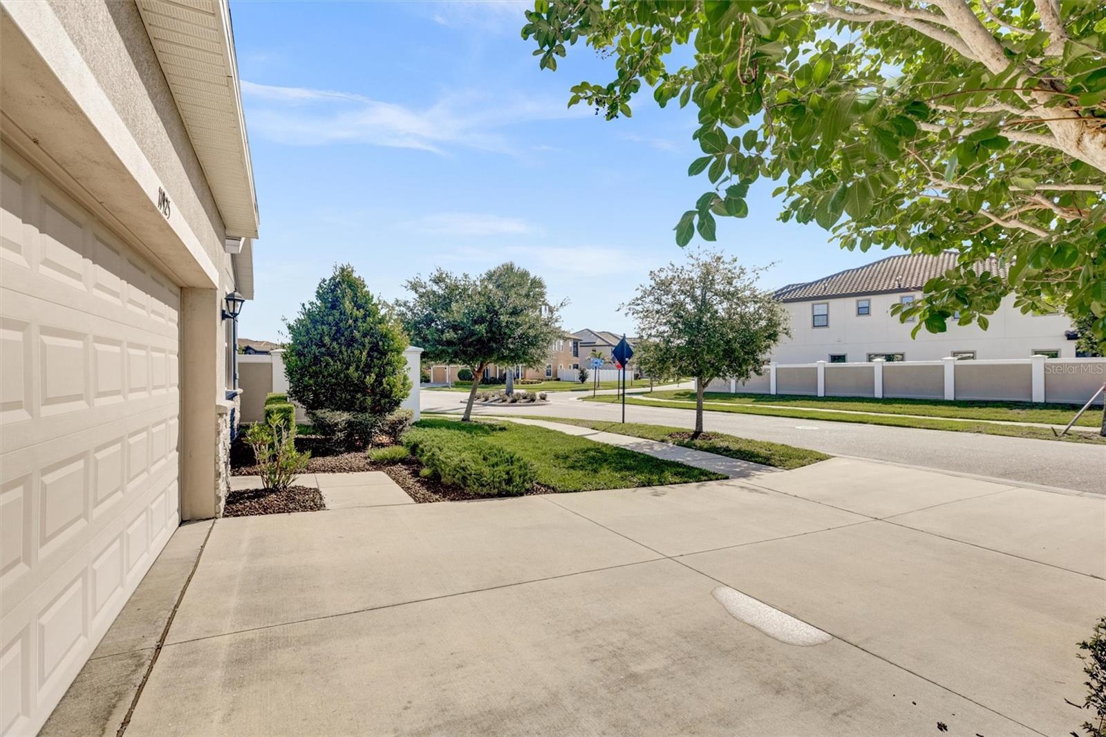 11925 CROSS VINE DR, RIVERVIEW, FL, 33579