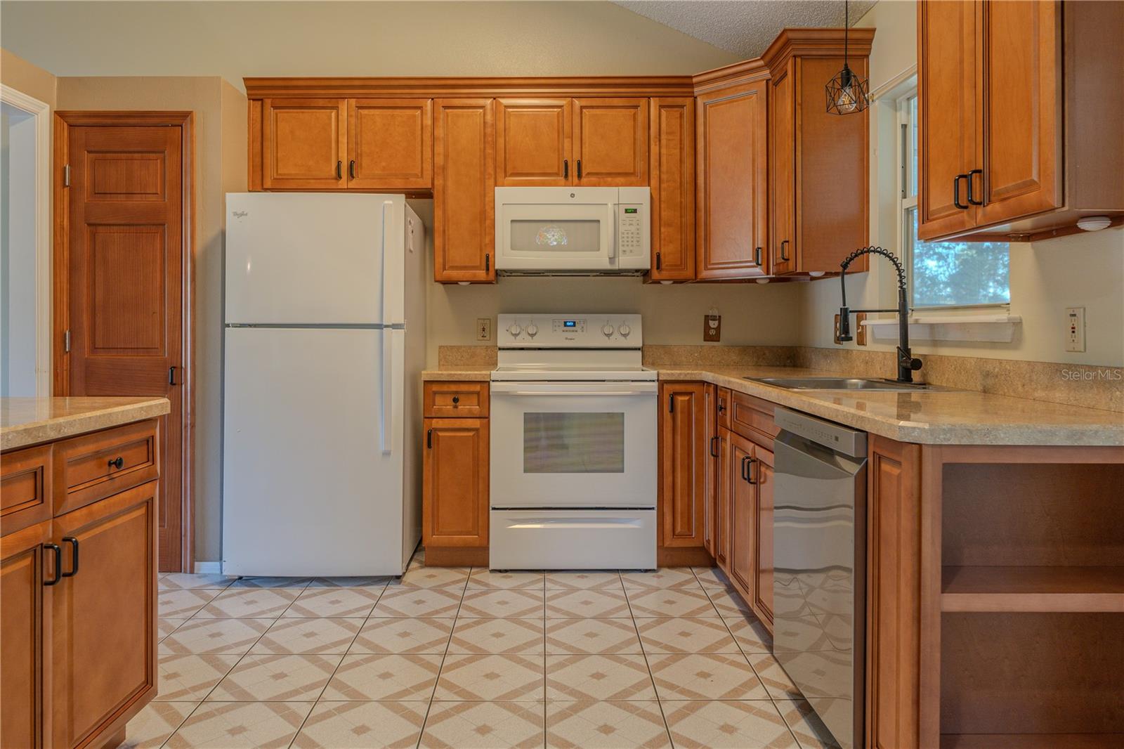 1011 SHAYLER AVE, DELAND, FL, 32724