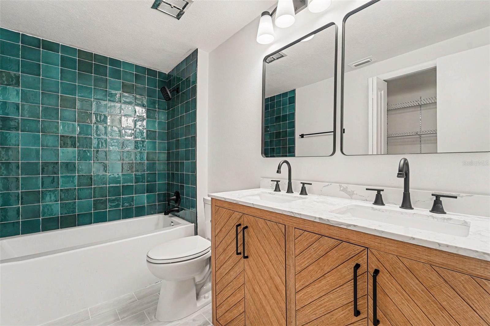 16213 FANTASIA DR, TAMPA, FL, 33624