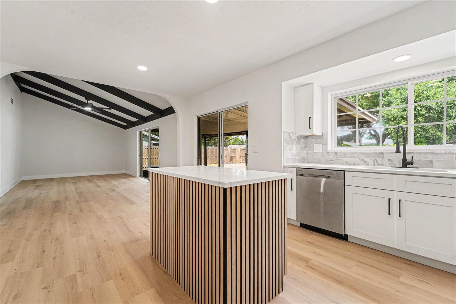 16213 FANTASIA DR, TAMPA, FL, 33624