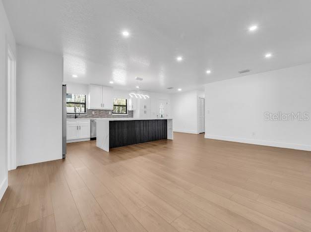 6040 84TH AVE N, PINELLAS PARK, FL, 33781