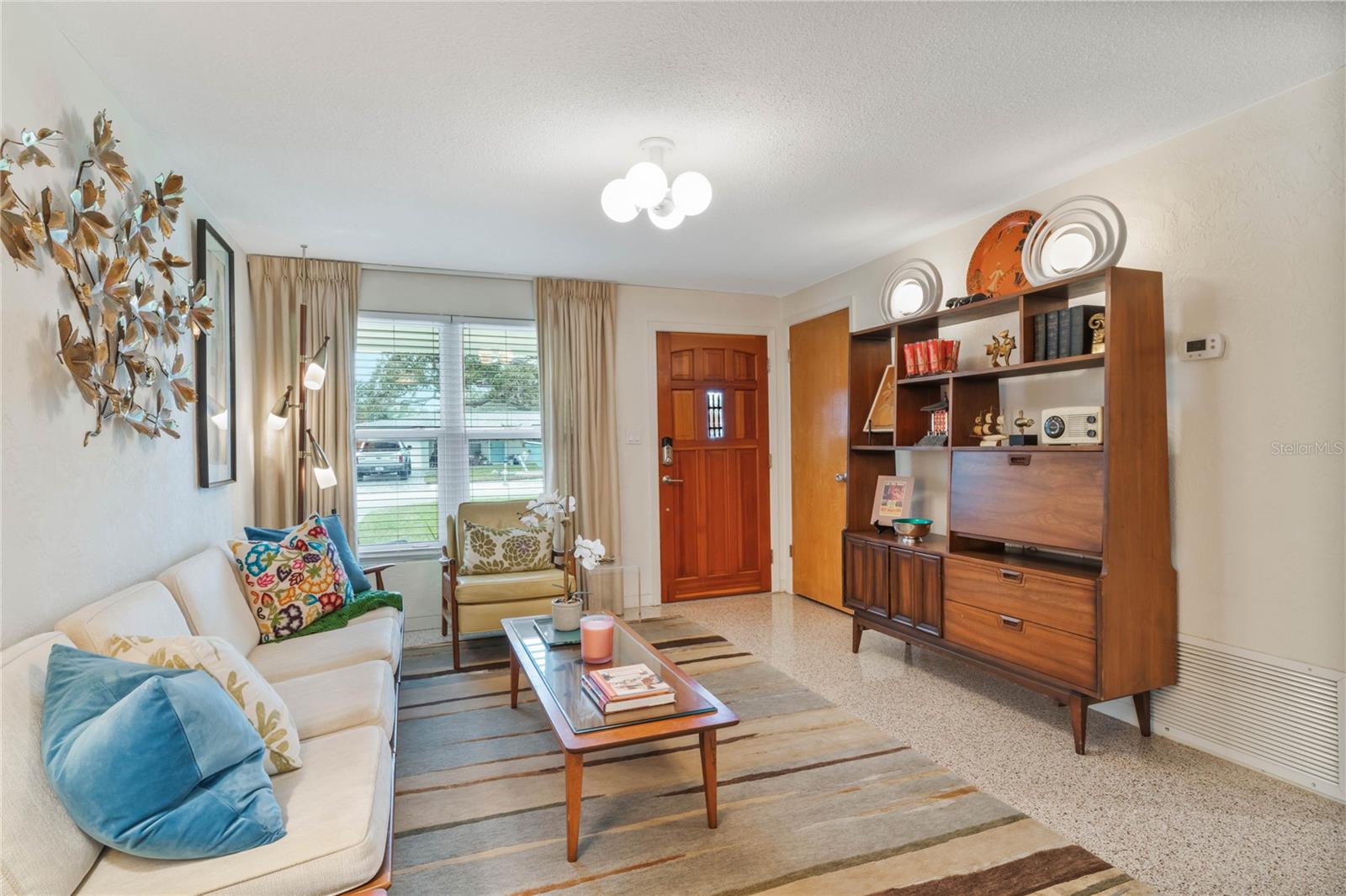 809 E 15TH AVE, NEW SMYRNA BEACH, FL, 32169